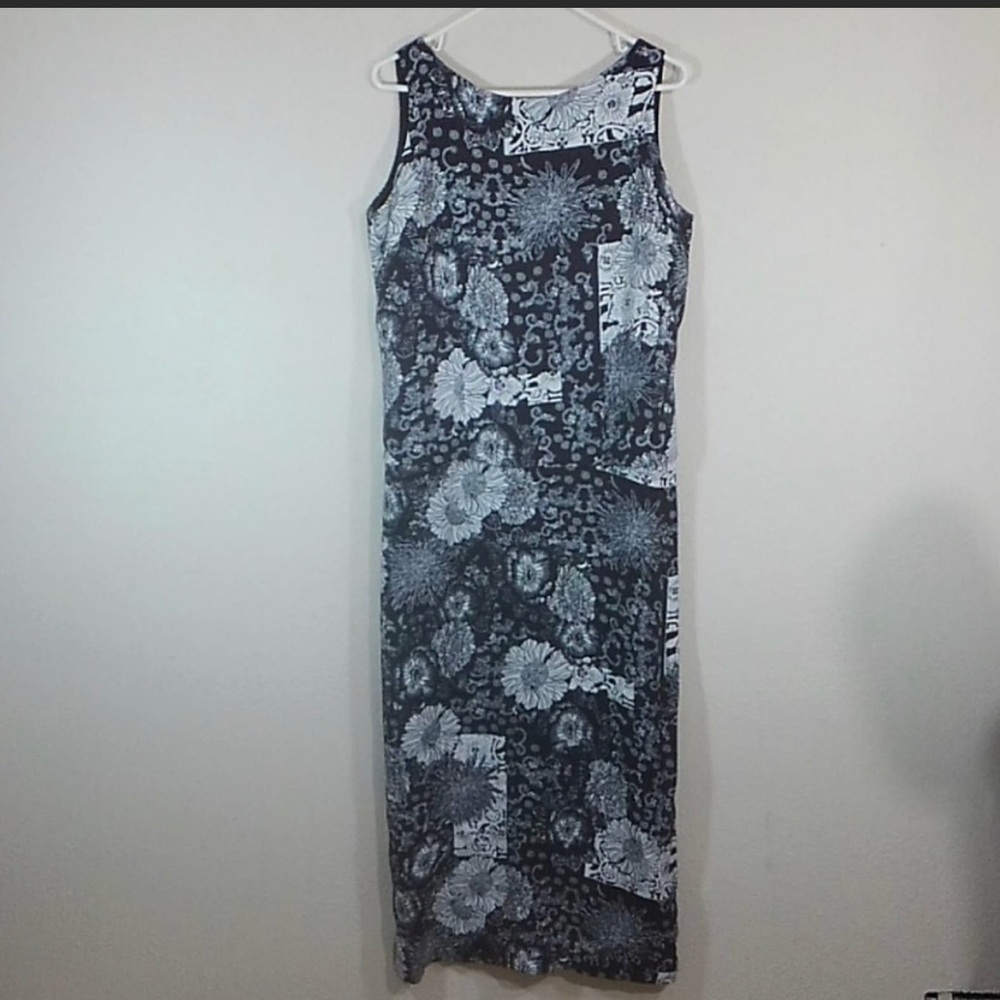 Premier international dress